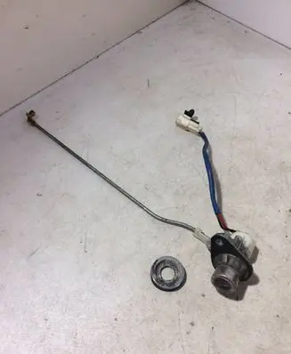 Chevrolet Aveo Tailgate exterior lock 