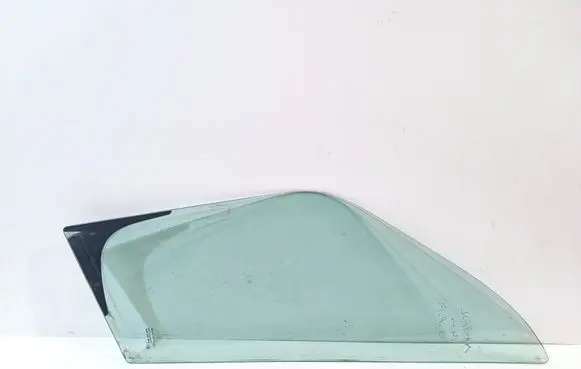 Renault Master III Front door vent window glass four-door 43R001582