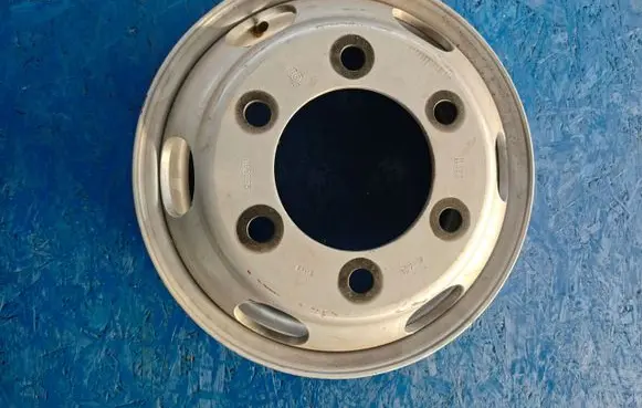 Mitsubishi Canter R12 alloy rim ML106037