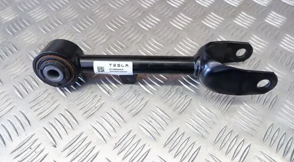 Tesla Model Y Rear control arm 118842300A