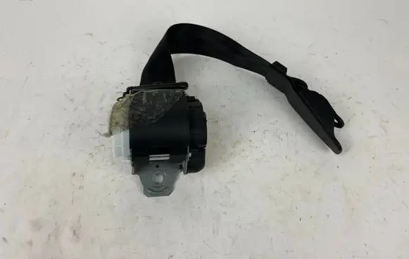 Audi Q7 4M Rear seatbelt 4M0857811A