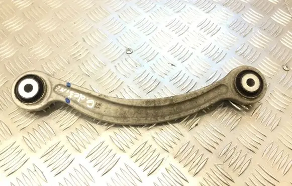 Mercedes-Benz C W205 Rear control arm A20409