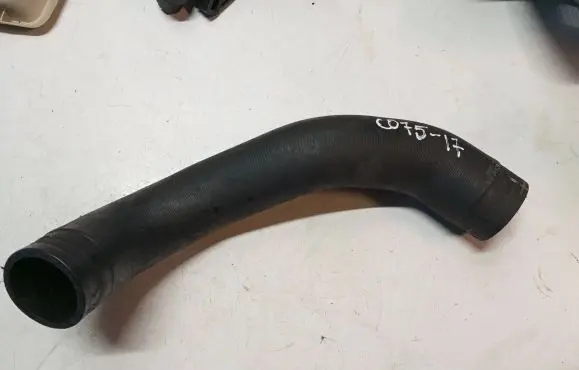 Intercooler hose/pipe