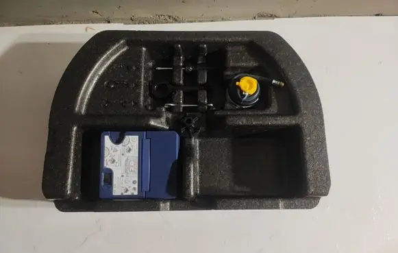 KIA Picanto Tire air pump compressor 09149A3000
