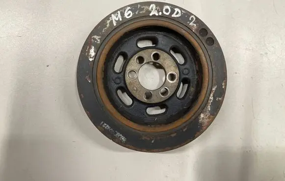 Mazda 6 Crankshaft pulley 
