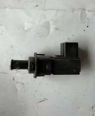 Dodge Durango III Brake pedal sensor switch 68078700AD 2181500327