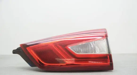 Nissan Qashqai Tailgate rear/tail lights 265504EA5A