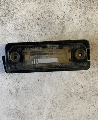 Volkswagen Golf V Number plate light 3D0943021A