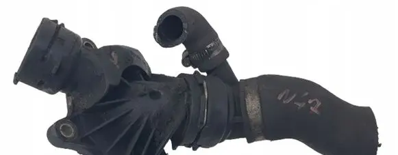 Thermostat/thermostat housing