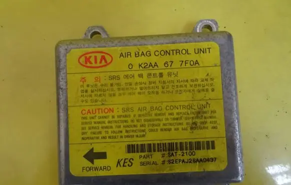 KIA Shuma Airbag control unit/module 0K2AA677F0A