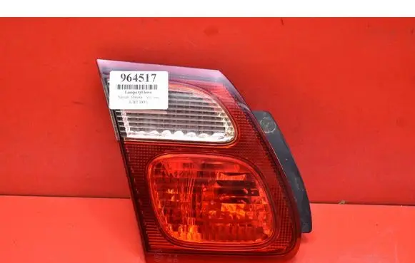 Nissan Almera Tino Rear/tail lights