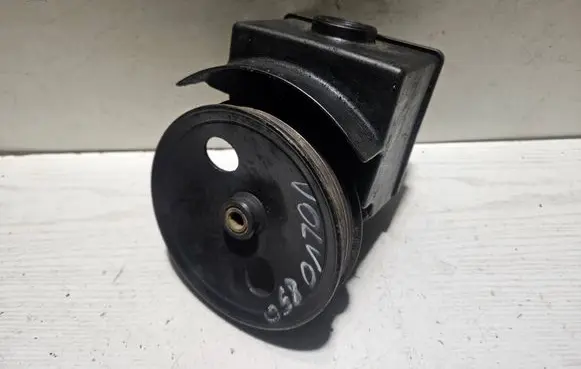 Volvo 850 Power steering pump 
