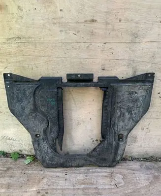 Audi A6 S6 C5 4B Engine splash shield/under tray 4B0863822H