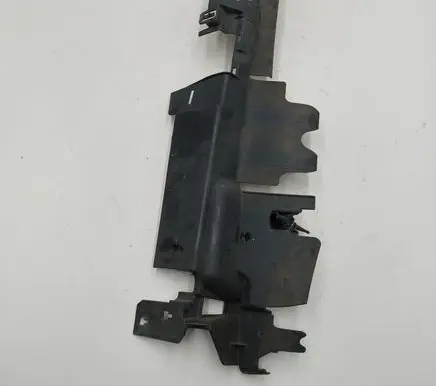 Mini Cooper Countryman R60 Intercooler air guide/duct channel 9807050