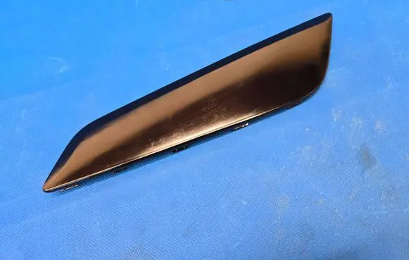 BMW 5 G30 G31 G38 Fender mounting bracket 7439013