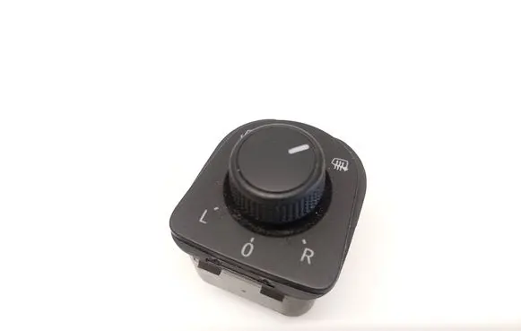 Cupra Ateca Wing mirror switch 5F0959565E