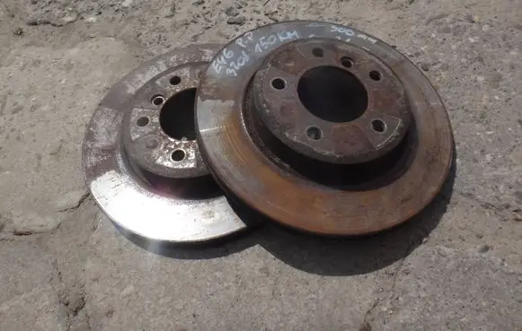 BMW 3 E46 Front brake disc