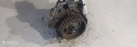 Ford Focus Fuel injection high pressure pump 0445010102 9683703780A