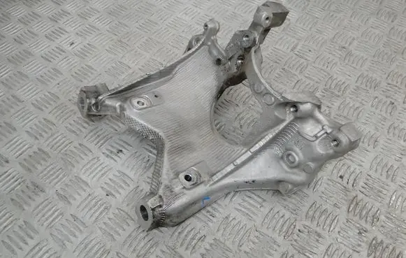 Audi A4 S4 B9 Gearbox mount 