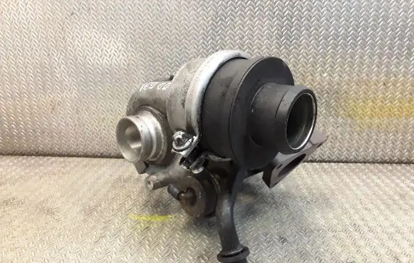 Mercedes-Benz A W169 Turbo 6400901780 A6400901780