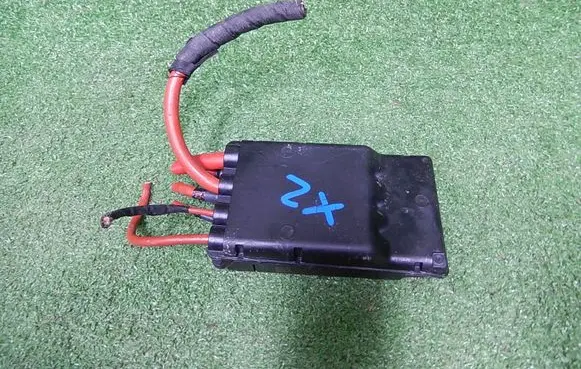 BMW X2 F39 Voltage converter/converter module 