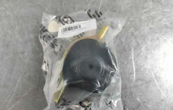 Volvo S40, V40 Front wishbone bush 30872511