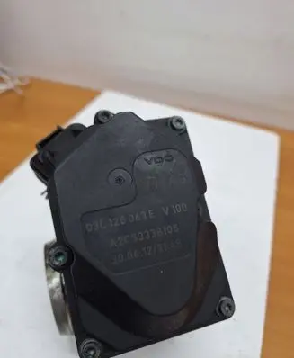 Volkswagen PASSAT B6 Engine shut-off valve 03L128063E