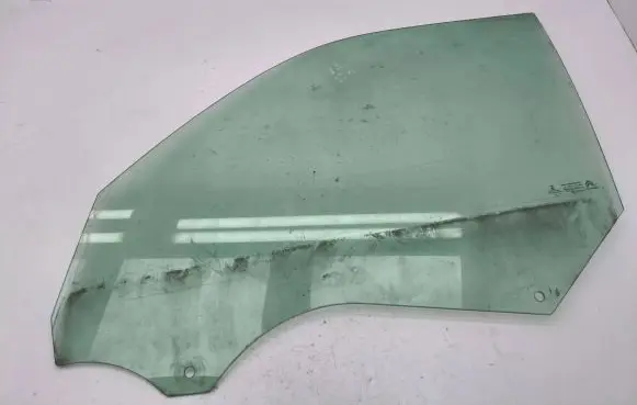 Citroen C4 II Picasso Front door window glass four-door
