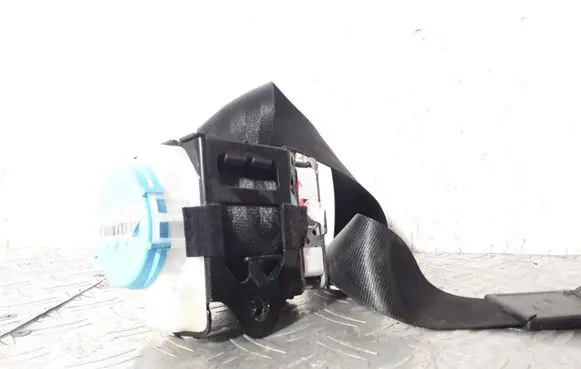 Audi TT TTS Mk2 Front seatbelt 8J8857705D