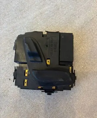 Mercedes-Benz E W212 Seat control switch a2048701958 2048701958