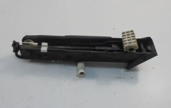 BMW 5 E39 Lift Jack 1096040