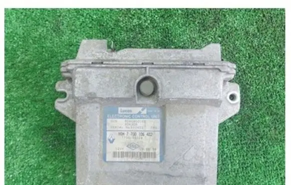 Renault Trafic I Other control units/modules 7700106482