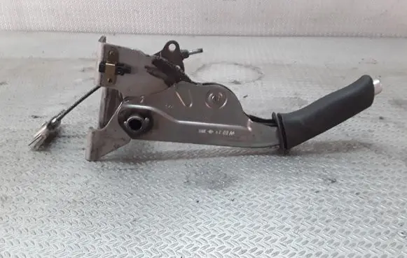 Nissan Primera Handbrake/parking brake lever assembly 36010AV900