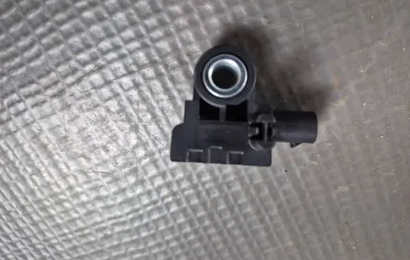 MG ZS Airbag deployment crash/impact sensor 11192546