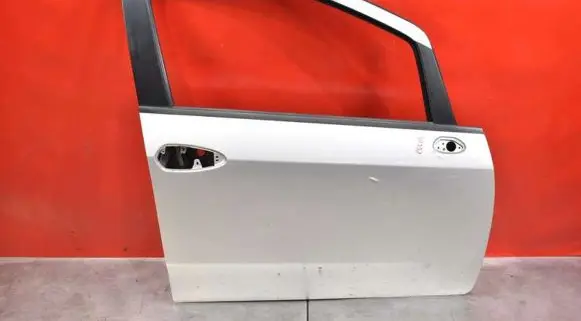 Fiat Punto (199) Front door
