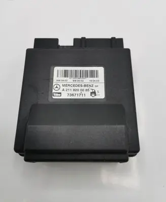 Mercedes-Benz E W211 Tailgate/trunk control unit/module A2118200085 73671711