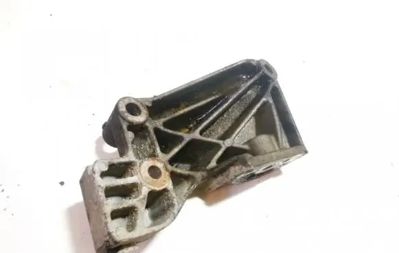 Opel Astra H Engine mounting bracket 90571112