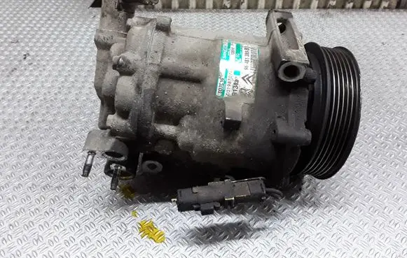 Peugeot 407 Air conditioning (A/C) compressor (pump) 9648138980