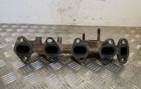 Hyundai Santa Fe Exhaust manifold