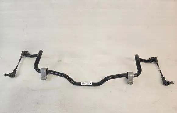 Volvo XC40 Front anti-roll bar/sway bar 32281623