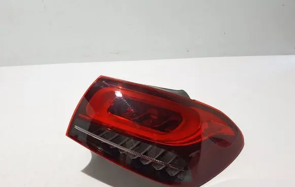 Rear/tail lights