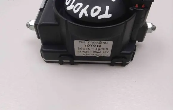 Toyota RAV 4 (XA30) Alarm system siren 8904048020