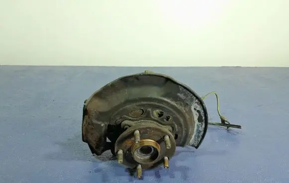 Toyota Corolla E160 E170 Front wheel hub spindle knuckle 