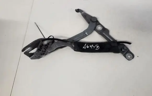 Audi 100 S4 C4 Tailgate/trunk/boot hinge