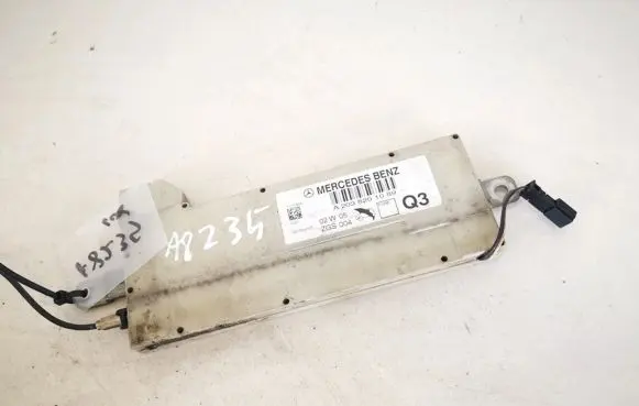 Mercedes-Benz C W203 Antenna control unit a2038201089