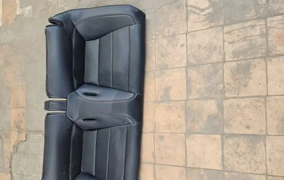 Ford Mustang VI Rear seat