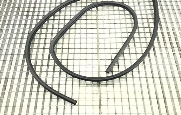 Peugeot 4008 Rubber seal front door (on door) 