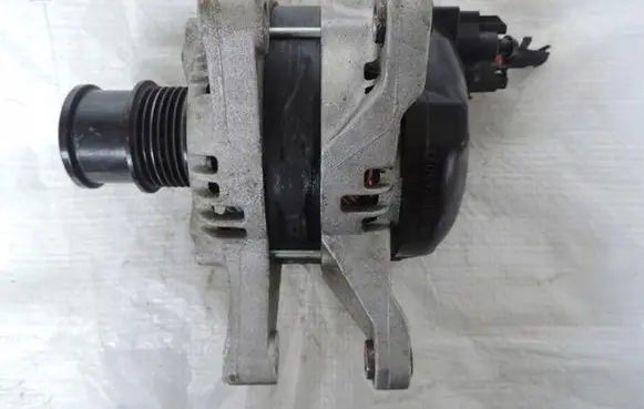 Ford Fiesta Generator/alternator M1BT10300AAA