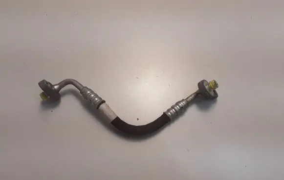 Volvo V40 Air conditioning (A/C) pipe/hose 31455314