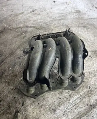 Peugeot 307 Intake manifold 9631980380